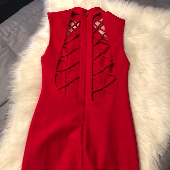 Dress - Picture 3 of 4